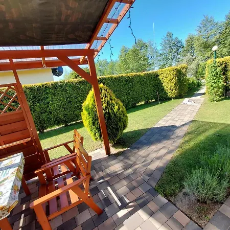 Domek Lawendowy Na Wiejskiej Lubiatowo  Exterior photo